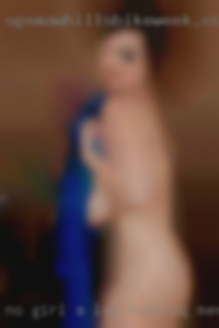 No girl a las fucking mentiras soy sincero in Conway.